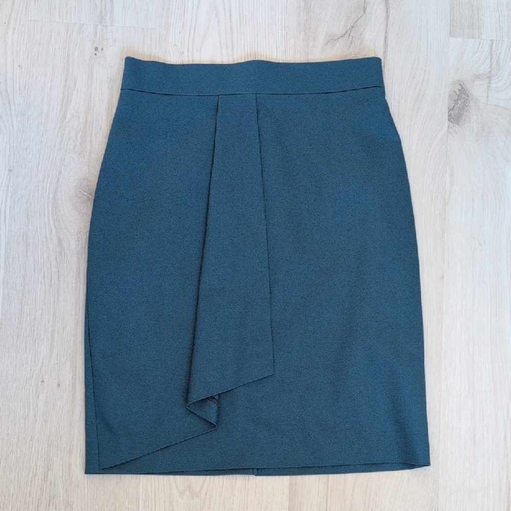 Elegant Turquoise Skirt